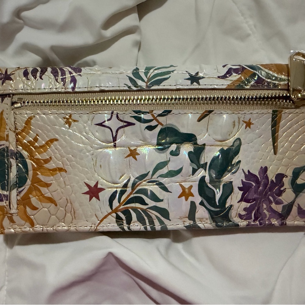 Brahmin Ady Wallet - Picture 2 of 3